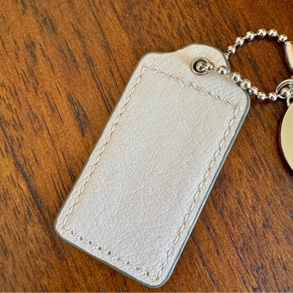 Coach Leather Hangtag & Silver Op Art Logo Charm - Picture 4 of 6